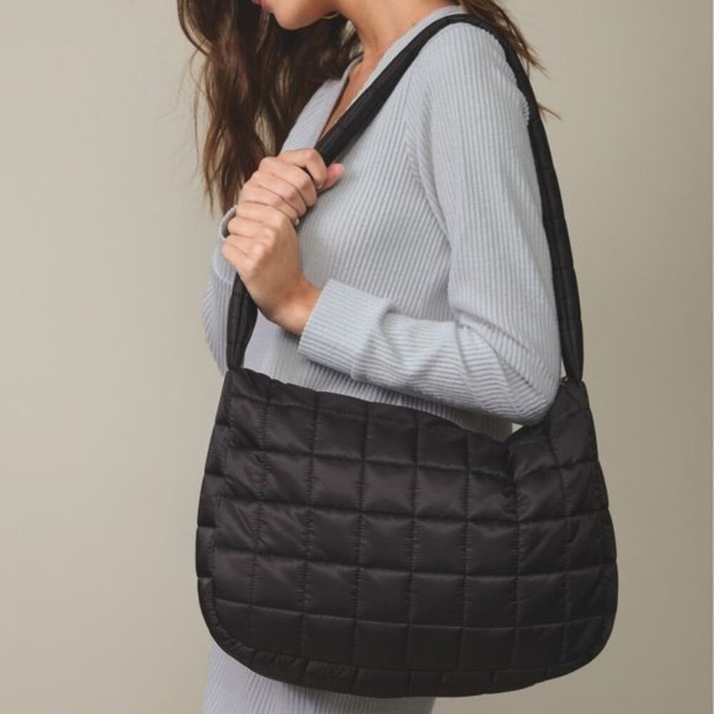 QUILTED PUFFER BAG (BLACK)
